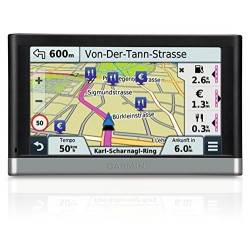 Garmin Nüvi 2597 LMT - GPS Auto écran 5 pouces - Appel mains libres et commande vocale - Info Trafic et carte (45 pays) gratuits